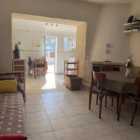 Holiday home Casa Almoinha